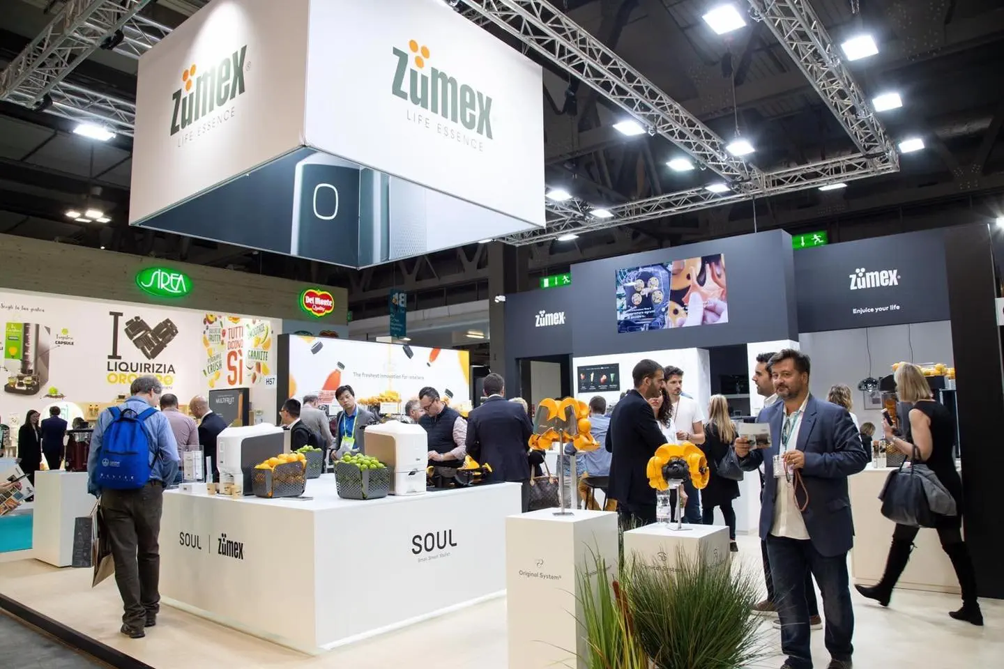 Kinh nghiệm sử dụng máy vắt cam thương mại Zumex trong các sự kiện lớn