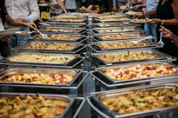 Những quy định pháp luật về vệ sinh an toàn thực phẩm mà nhà hàng buffet cần tuân thủ