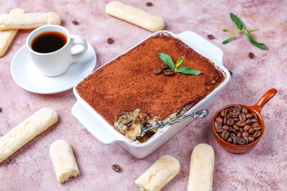 Những Món Tráng Miệng Ý Kết Hợp Hoàn Hảo Với Cà Phê
