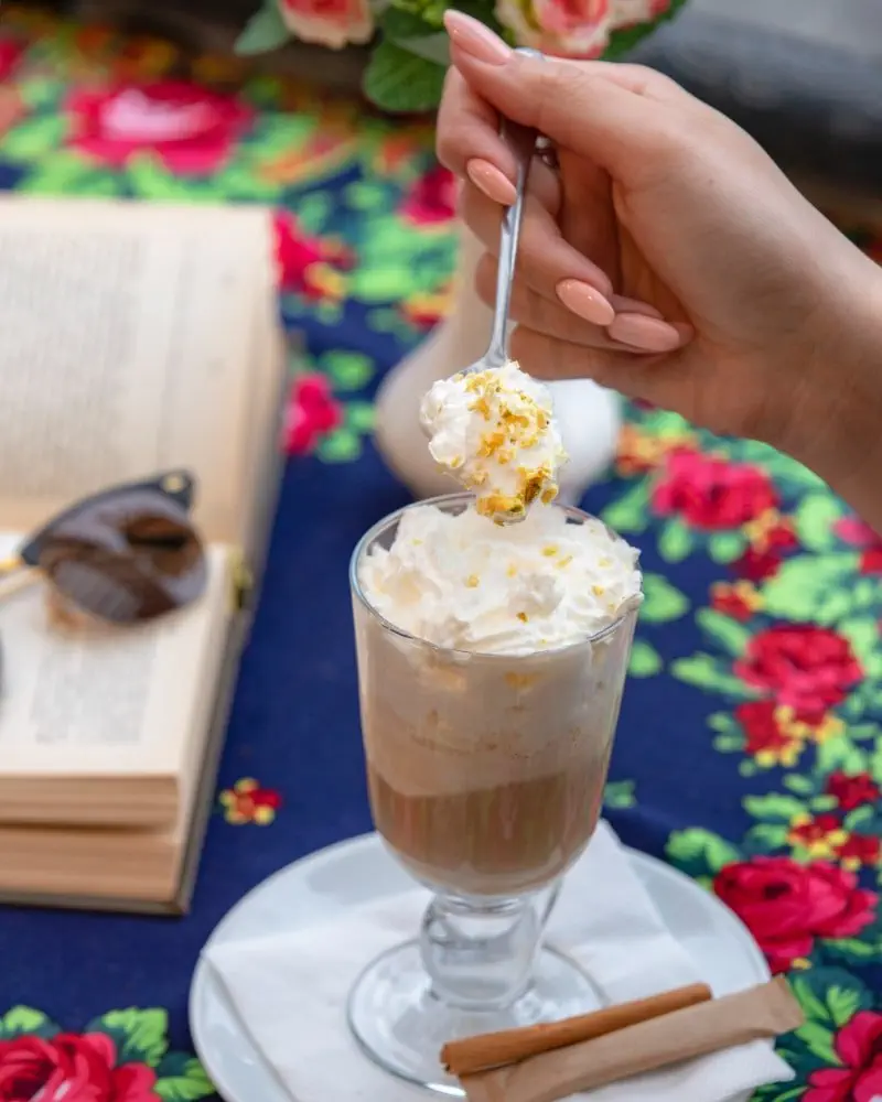 Cách làm cà phê Frappe kiểu Ý cho ngày hè nóng bức
