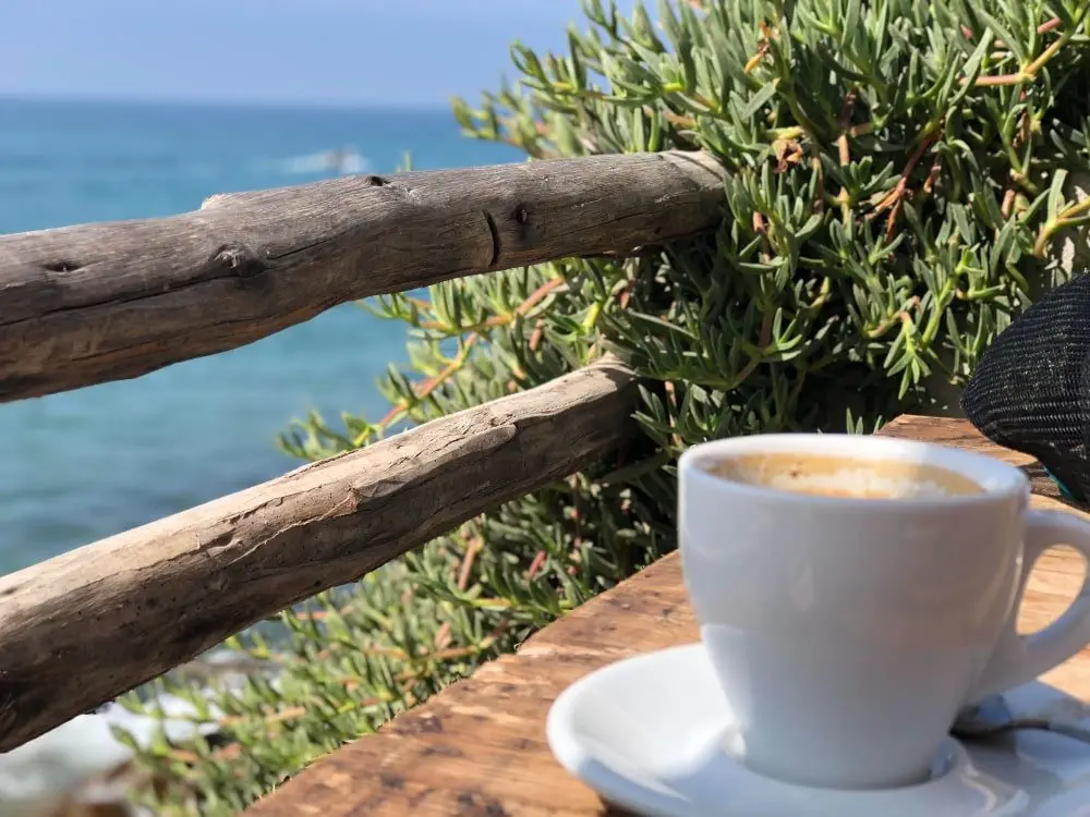 Cách Làm Cappuccino Ý Đặc Biệt Với Cacao: Hướng Dẫn Chi Tiết Từng Bước