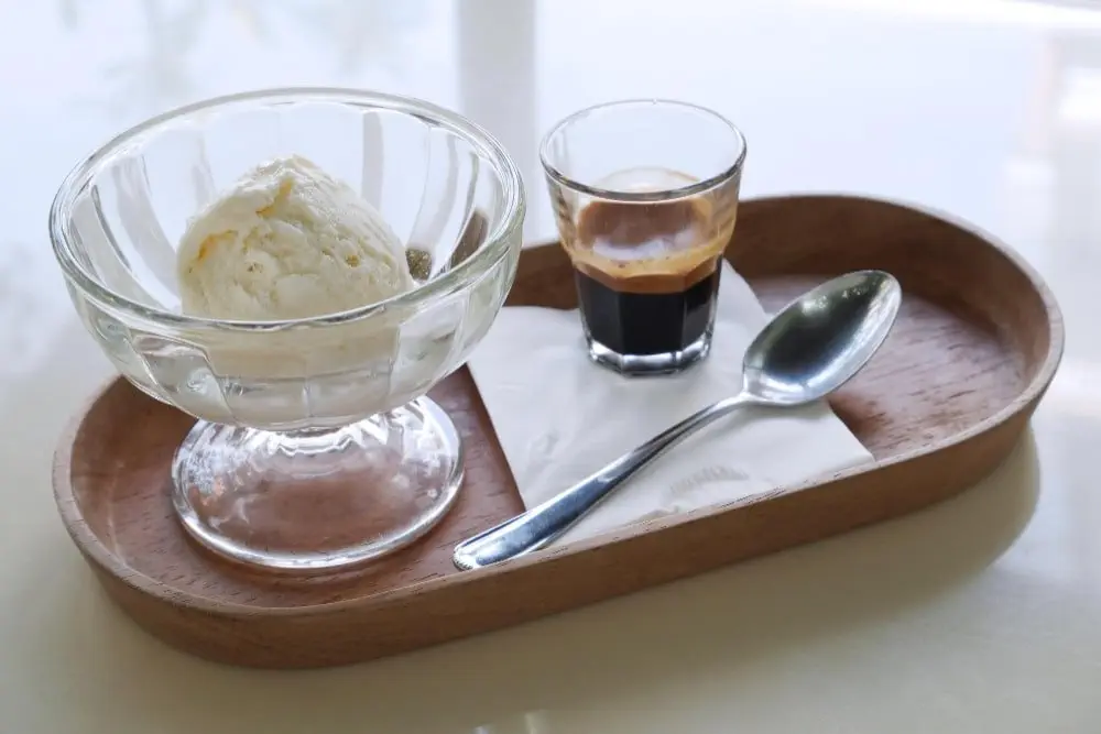 Những Phong Cách Trang Trí Quán Café Ý Tại Việt Nam: Hơi Thở Nước Ý Qua Không Gian Nội Thất