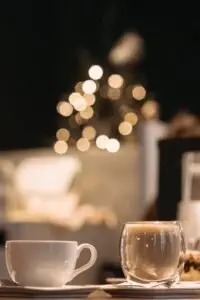 Cách Pha Café Americano Ý Đúng Điệu: Bí Quyết Cho Tách Cà Phê Mượt Mà Và Thanh Nhẹ